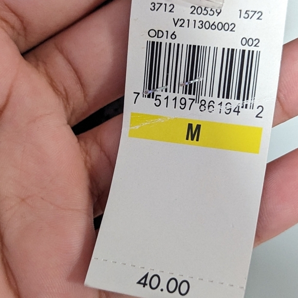 Van Heusen Black Lace Tank NWT - Picture 5 of 6